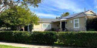 Luxurious Retreat: Stylish 3 Bed, 3 Bath Home in Granada Hills Luxurious Retreat: Stylish 3 Bed, 3 Bath Home in Granada Hills Gallery 1