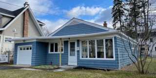 Single Family House 3 bed 1 bath House with garage! Gallery 1