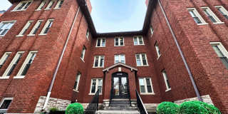 3138 Bishop St Gallery 1