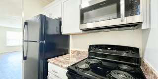 Collinwood South Apartments Gallery 16
