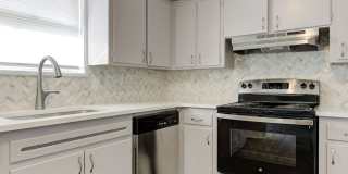 1332 SW 77th Pl Gallery 17