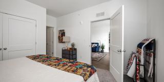 231 Walton Avenue unit: 206 Gallery 18