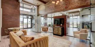 35 Degrees North Gallery 10