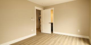 Your Bend Retreat: Spacious End Unit Townhouse with Pilot Butte Views Gallery 17