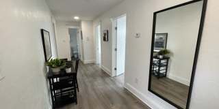8 Kenwood Street, 6 Gallery 3
