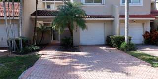 5240 Nw 102nd Ct Gallery 1