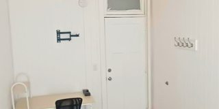 MO1700 Gallery 1