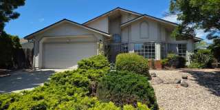 3bd/2ba Single Story, Fresh Updates, Huge Backyard Gallery 1