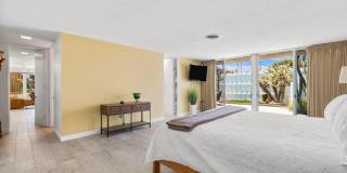 72857 El Paseo Gallery 30