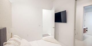 400 S Old Woodward Avenue Gallery 14