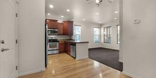 Beautiful 2 bdrm end unit with attach 2 car garage Gallery 13