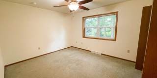 Entire 3BR/2BA house, available for rent! Gallery 12
