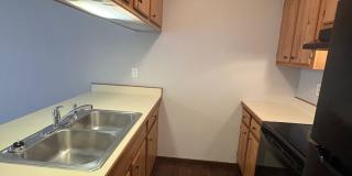 Wesleyan Apartments Gallery 1