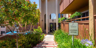 Volterra at La Mesa Gallery 79