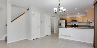 10373 RAVENSWOOD WAY Gallery 8