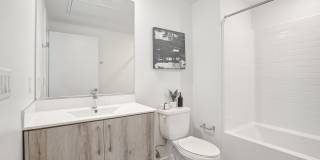 1350 W Court Gallery 8
