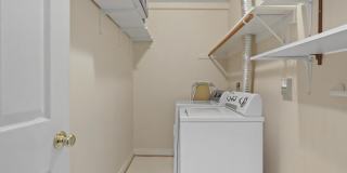 7441 HEATHERFIELD Lane Gallery 21