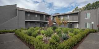 Fulton Oaks Gallery 7