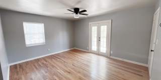 SEE IT NOW: Charming Updated Apartment with Private Balcony ~ $500 MOVE-IN SPECIAL! Gallery 1