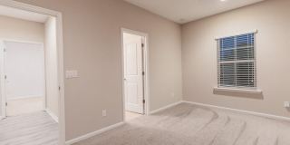 102 MAGNOLIA CREEK Walk Gallery 38