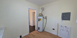 Newly Renovated, Large Yard, Extra Storage Gallery 4