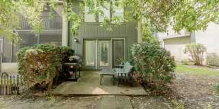 3216 OAK Street Gallery 30