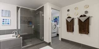Pike Motorworks Apartments Gallery 120
