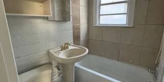 1005 W Arch St Gallery 2