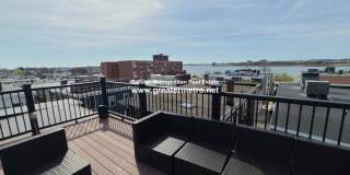 21 Winfield St. Gallery 4