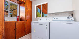 Cool Central Pool Home Gallery 25