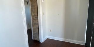 Gorgeous Commercial Unit off of North Market! Gallery 4