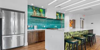 Centric Gallery 18