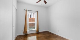Modern Living Near Downtown San Antonio Gallery 10