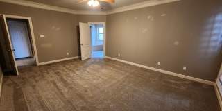 Welcome home to 9124 Wetherbee Circle in Sherwood's Millers Crossing - for rent - *Please read the full description* Gallery 12