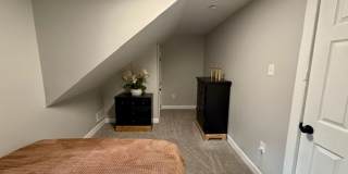 Fully Furnished And Updated 4 bedroom 2 bath house for Lease Gallery 13