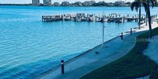 5200 BRITTANY DRIVE S Gallery 1