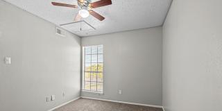 Parkwood Square Estates Gallery 37