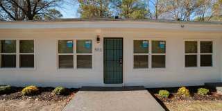 5113 Higgins Street Gallery 1