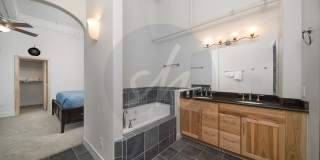 Citywalk Penthouse in Downtown Colorado Springs Gallery 18