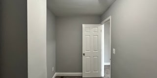 Baltimore - 3 Bedrooms and 2 baths Available! Gallery 5