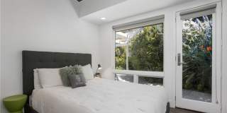 546 Temple Hills Gallery 21