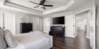 Luxurious, Exceptional Entertaining 5 Bedroom Home Featuring Expansive Indoor-Outdoor Living Gallery 16