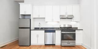 Sleek and modern 2 bed/2 bath in the heart of The Mission -- Walkers dream -- Must See! Gallery 9