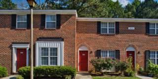 Thousand Oaks Gallery 19