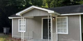 206 1/2 East Crovat Street Gallery 1