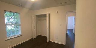 Room in 3 Bedroom Home at Tennyson Dr Gallery 25