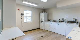 AVIA North Shore Gallery 14