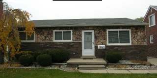 16621 Wilson Gallery 1