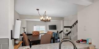 Spacious 2BR Condo Finished Basement in Aurora Gallery 13
