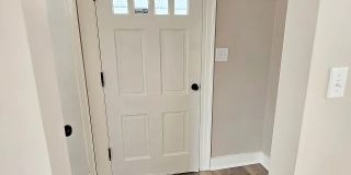 3930 Webster Street Gallery 1